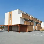 شقة 2 Bedroom Stunning In نين