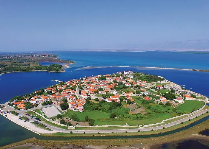 Appartamento 2 Bedroom Stunning In *