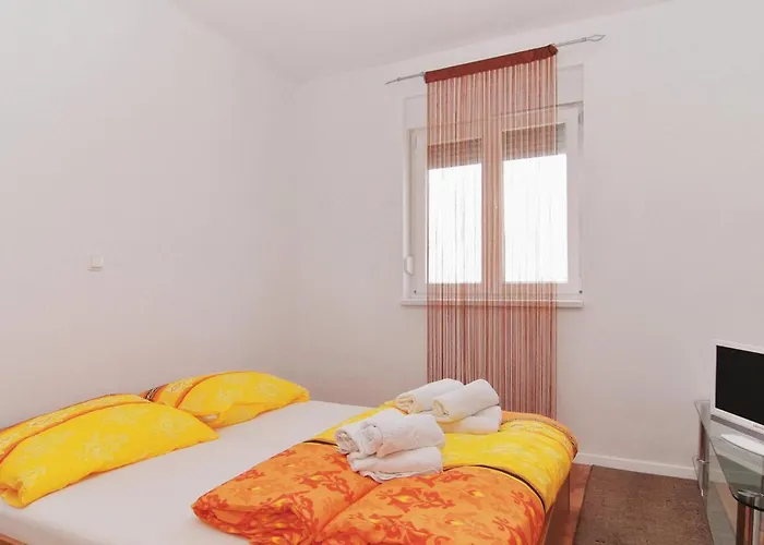 2 Bedroom Stunning In